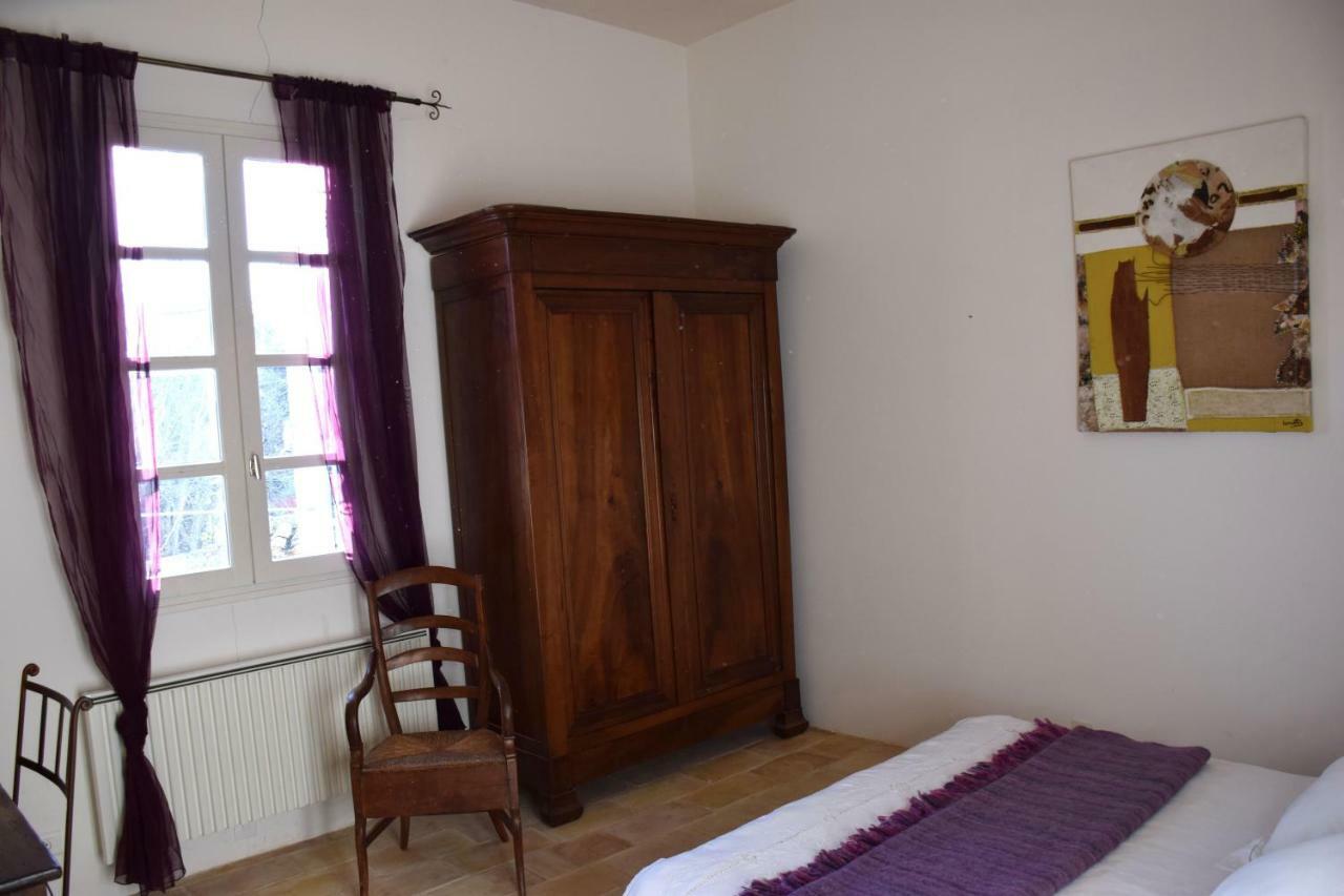 Chambres d’hôtes dans Maison d'artiste Galargues Extérieur photo